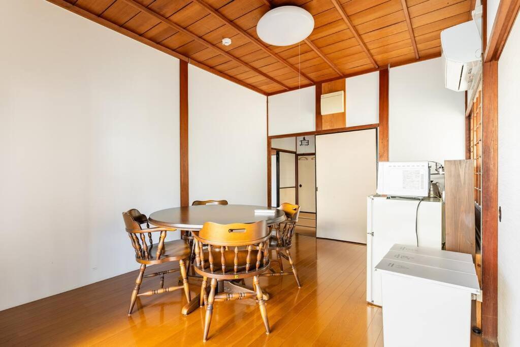 日々の宿: 宇野駅から車で5分 直島へ 最大7名様 古民家貸切 一棟貸し Tamana Exteriér fotografie